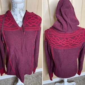 Eddie Bauer Sweater Women Medium Red Purple Hoodie Pullover Outdoor Casual